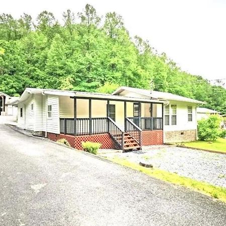 Modern Style, Arcade, Fire Pit, Pet Friendly Villa Pigeon Forge Exterior foto