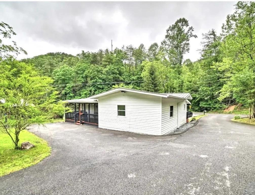 Modern Style, Arcade, Fire Pit, Pet Friendly Villa Pigeon Forge Exterior foto