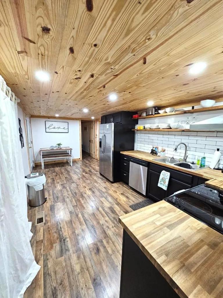 Modern Style, Arcade, Fire Pit, Pet Friendly Villa Pigeon Forge Exterior foto