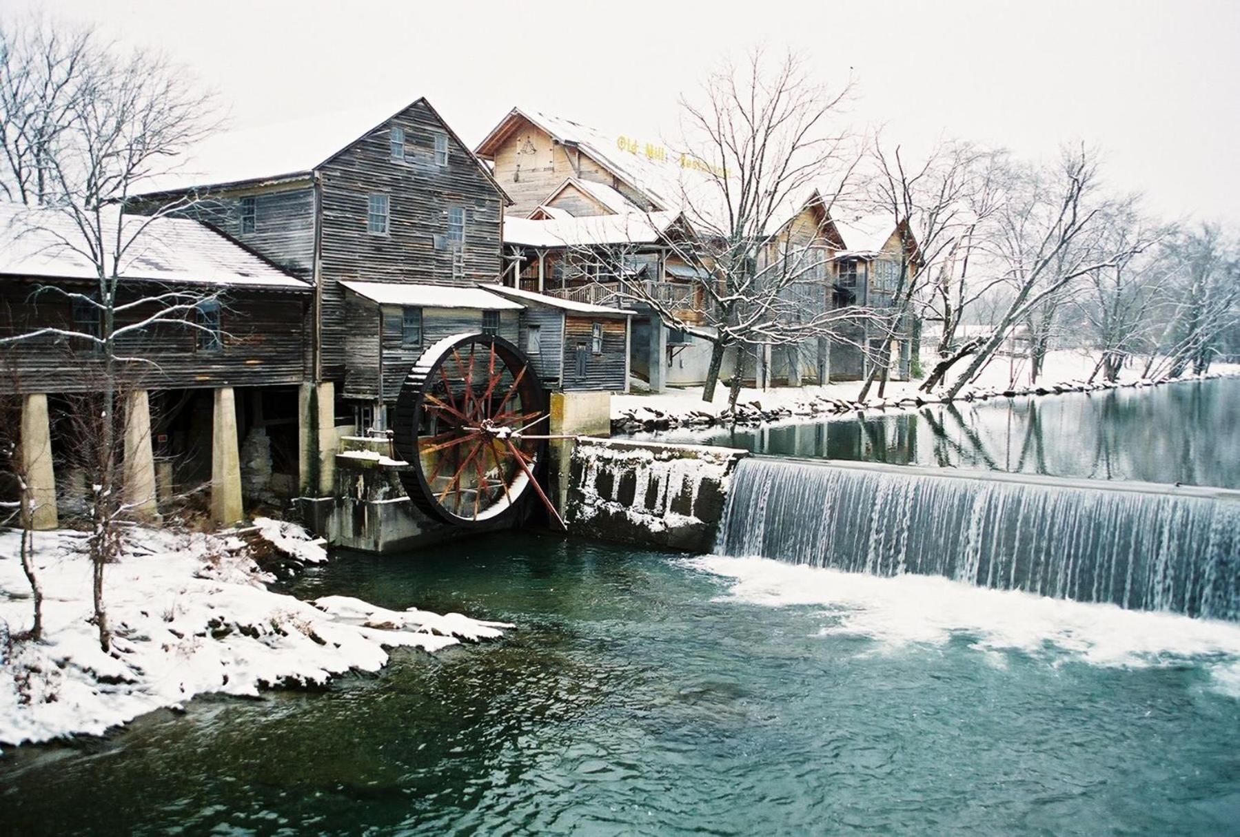 Modern Style, Arcade, Fire Pit, Pet Friendly Villa Pigeon Forge Exterior foto
